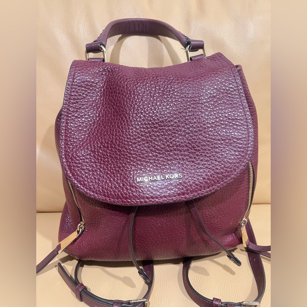 Michael Kors Viv Black Pebbled Leather Top Handle Drawstring Zipper Backpack